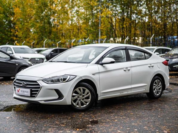 Hyundai Elantra VI (AD) с пробегом 2016 года, цена 1 020 000 рублей, 199376 км, седан, Автокод Объявления