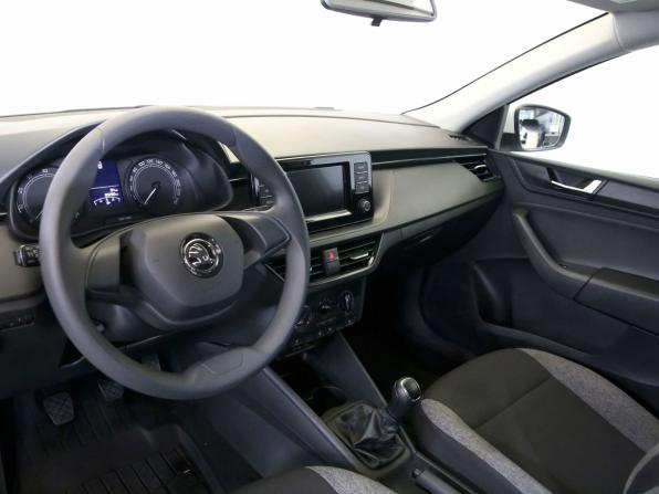 Skoda Rapid II с пробегом 2020 года, цена 1 345 000 рублей, 89277 км, лифтбек, Автокод Объявления