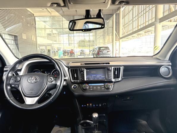 Toyota RAV4 IV (XA40) Рестайлинг с пробегом 2019 года, цена 2 650 000 рублей, 126105 км, внедорожник, Автокод Объявления