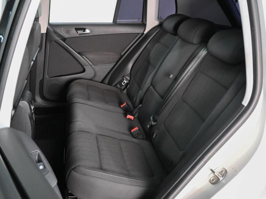Volkswagen Tiguan I Рестайлинг Ростов-на-Дону  - изображение 9