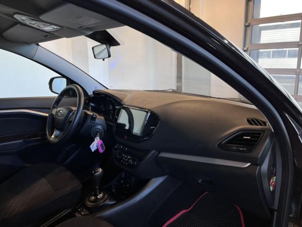 Lada (ВАЗ) Vesta I с пробегом 2017 года, цена 775 000 рублей, 121926 км, седан, Автокод Объявления
