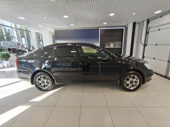 Skoda Octavia II (A5) Рестайлинг с пробегом 2012 года, цена 750 000 рублей, 178000 км, лифтбек, Автокод Объявления