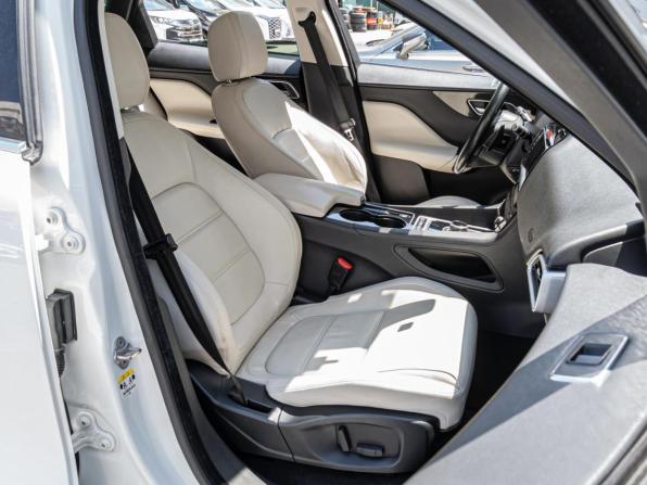 Jaguar F-Pace I с пробегом 2016 года, цена 2 198 000 рублей, 163879 км, внедорожник, Автокод Объявления