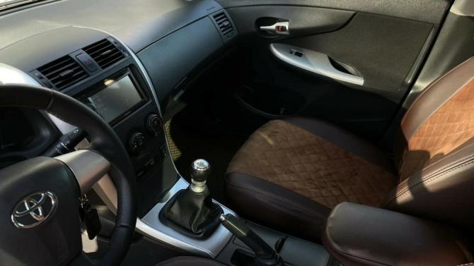 Toyota Corolla X (E140 E150) Рестайлинг с пробегом 2012 года, цена 1 250 000 рублей, 160000 км, седан, Автокод Объявления