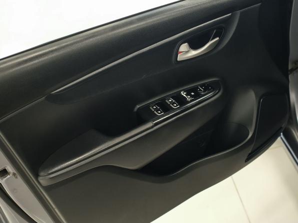 Kia Rio IV с пробегом 2018 года, цена 1 086 000 рублей, 122281 км, седан, Автокод Объявления