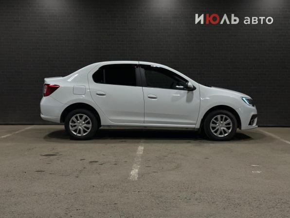 Renault Logan II Рестайлинг с пробегом 2021 года, цена 930 000 рублей, 56010 км, седан, Автокод Объявления