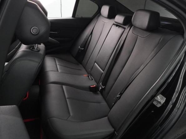 BMW 3 серии VI (F3x) с пробегом 2015 года, цена 1 749 000 рублей, 165858 км, седан, Автокод Объявления