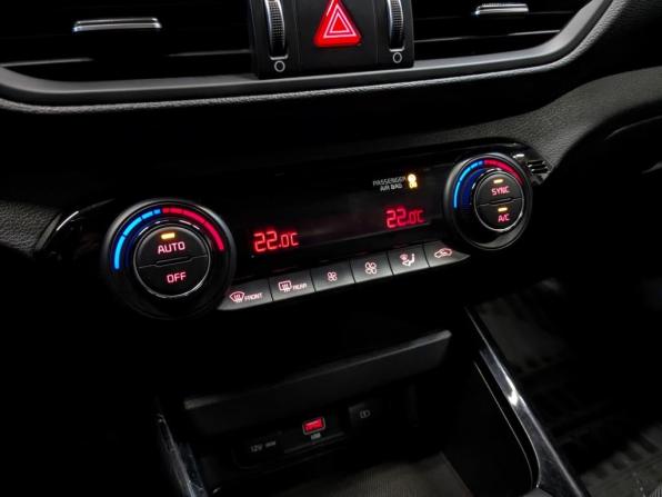 Kia Cerato IV Рестайлинг с пробегом 2021 года, цена 1 950 000 рублей, 80754 км, седан, Автокод Объявления