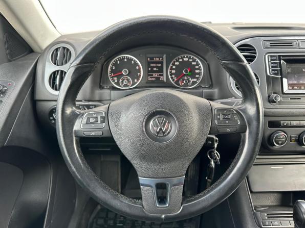 Volkswagen Tiguan I Рестайлинг с пробегом 2015 года, цена 1 439 000 рублей, 186000 км, внедорожник, Автокод Объявления