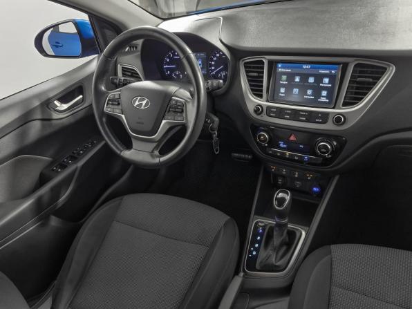 Hyundai Solaris II с пробегом 2019 года, цена 1 171 000 рублей, 214361 км, седан, Автокод Объявления