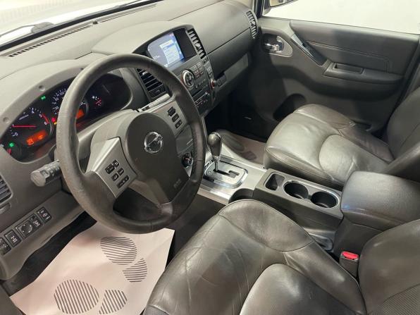 Nissan Navara (Frontier) III (D40) Рестайлинг с пробегом 2010 года, цена 1 099 000 рублей, 341000 км, offers.body_type.unknown, Автокод Объявления