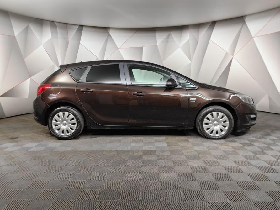 Opel Astra J Рестайлинг Москва  - изображение 6