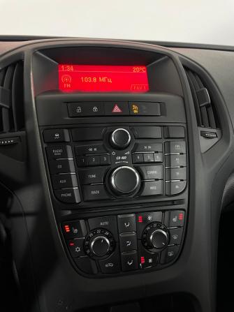 Opel Astra J с пробегом 2011 года, цена 749 000 рублей, 148135 км, хэтчбек, Автокод Объявления