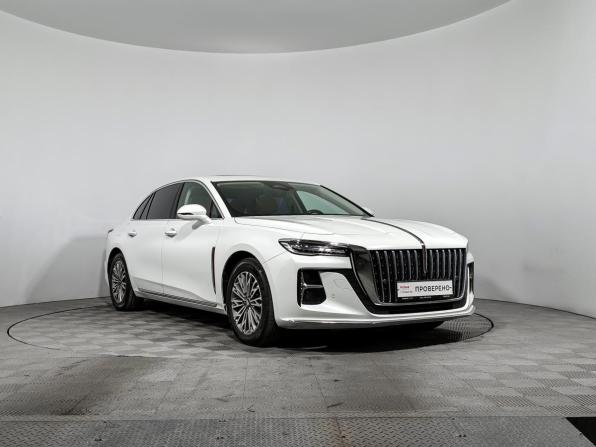 Hongqi H5 II с пробегом 2023 года, цена 2 670 000 рублей, 50207 км, седан, Автокод Объявления