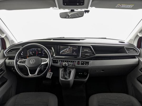 Volkswagen Caravelle T6 Рестайлинг с пробегом 2022 года, цена 4 420 000 рублей, 156281 км, минивэн, Автокод Объявления