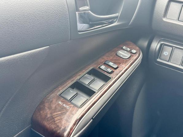Toyota Camry VII (XV50) Рестайлинг 2 с пробегом 2018 года, цена 2 247 000 рублей, 150101 км, седан, Автокод Объявления