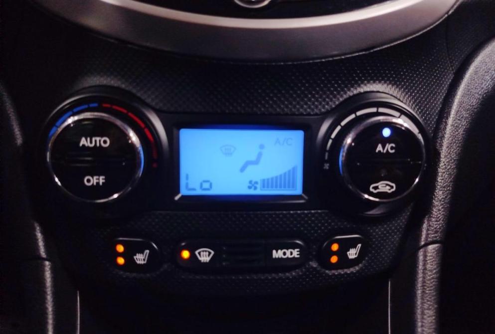 Hyundai Solaris I Саратов  - изображение 17