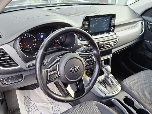 Kia Seltos I с пробегом 2021 года, цена 2 490 000 рублей, 62743 км, внедорожник, Автокод Объявления