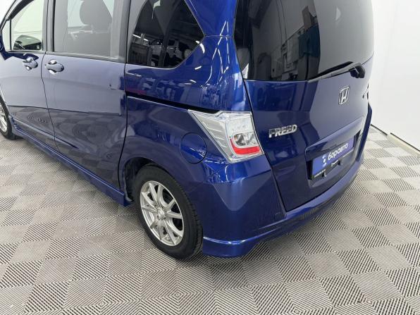 Honda Freed I Рестайлинг с пробегом 2012 года, цена 890 000 рублей, 278407 км, компактвэн, Автокод Объявления