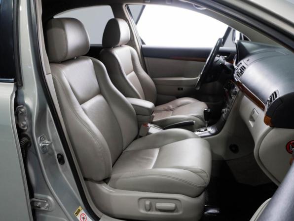Toyota Avensis II Рестайлинг с пробегом 2007 года, цена 1 120 000 рублей, 222464 км, седан, Автокод Объявления