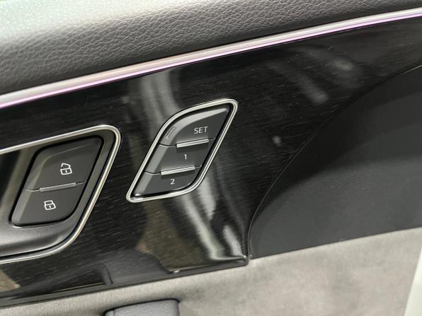 Audi Q8 I (4M) с пробегом 2018 года, цена 6 750 000 рублей, 44777 км, внедорожник, Автокод Объявления