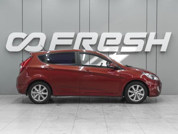Hyundai Solaris I с пробегом 2012 года, цена 729 000 рублей, 199249 км, хэтчбек, Автокод Объявления