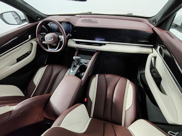 Geely Monjaro I с пробегом 2024 года, цена 3 139 000 рублей, 50464 км, внедорожник, Автокод Объявления