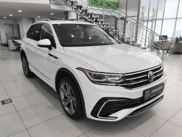 Volkswagen Tiguan II Рестайлинг с пробегом 2021 года, цена 3 720 000 рублей, 106360 км, внедорожник, Автокод Объявления