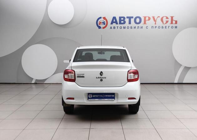 Renault Logan II Рестайлинг с пробегом 2018 года, цена 885 000 рублей, 57533 км, седан, Автокод Объявления