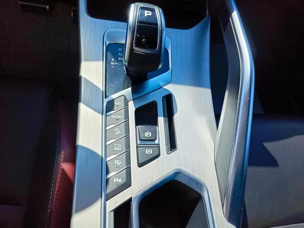 Geely Coolray I с пробегом 2020 года, цена 1 529 995 рублей, 118645 км, внедорожник, Автокод Объявления