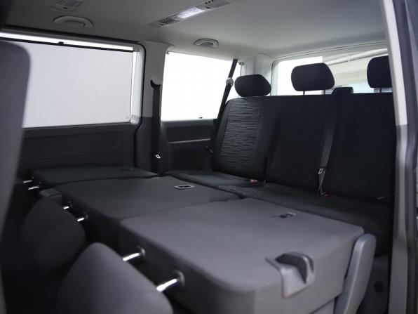 Volkswagen Caravelle T6 Рестайлинг с пробегом 2021 года, цена 4 990 000 рублей, 56450 км, минивэн, Автокод Объявления