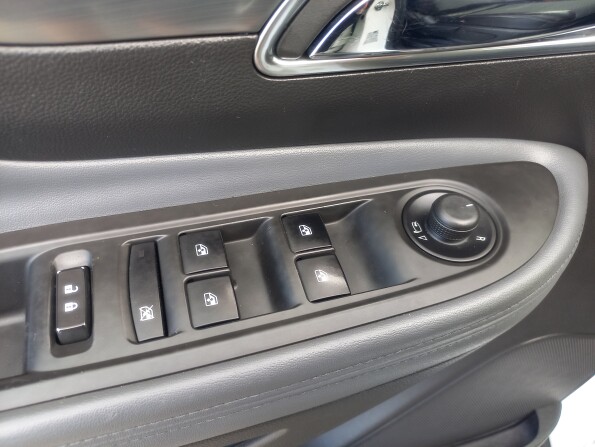 Opel Mokka I с пробегом 2013 года, цена 1 195 000 рублей, 166372 км, внедорожник, Автокод Объявления
