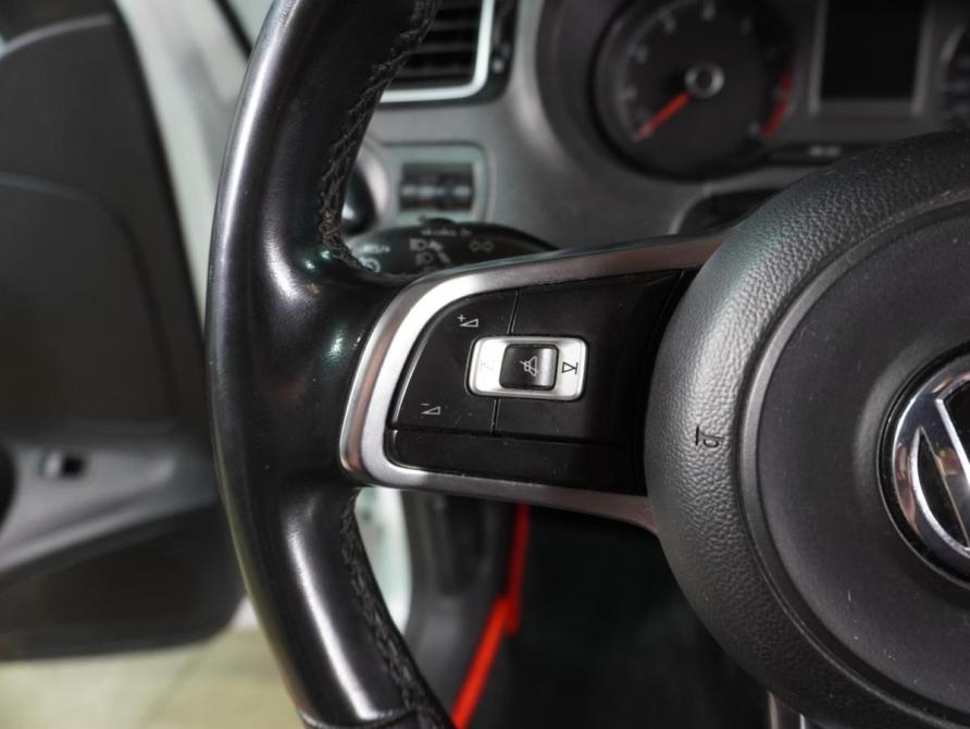 Volkswagen Polo V Рестайлинг Воронеж  - изображение 18