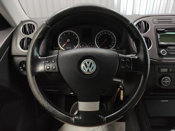 Volkswagen Tiguan I с пробегом 2009 года, цена 1 010 000 рублей, 201305 км, внедорожник, Автокод Объявления