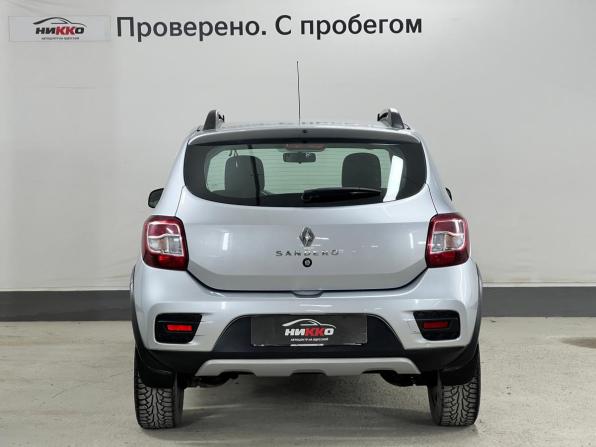 Renault Sandero II Рестайлинг с пробегом 2021 года, цена 1 142 000 рублей, 50845 км, хэтчбек, Автокод Объявления