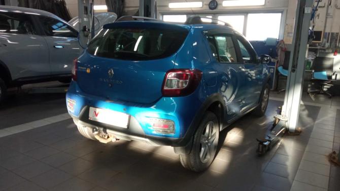 Renault Sandero II с пробегом 2016 года, цена 924 000 рублей, 129529 км, хэтчбек, Автокод Объявления