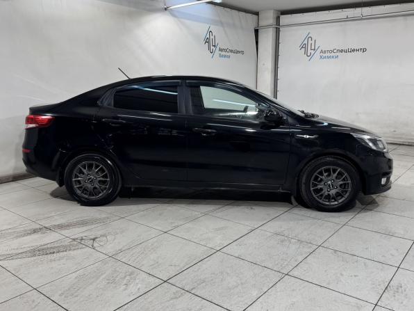Kia Rio III Рестайлинг с пробегом 2016 года, цена 1 009 800 рублей, 105000 км, седан, Автокод Объявления