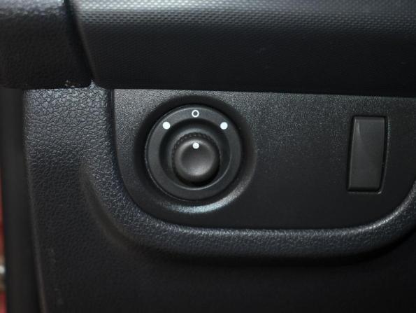 Renault Sandero II с пробегом 2014 года, цена 699 000 рублей, 108644 км, хэтчбек, Автокод Объявления