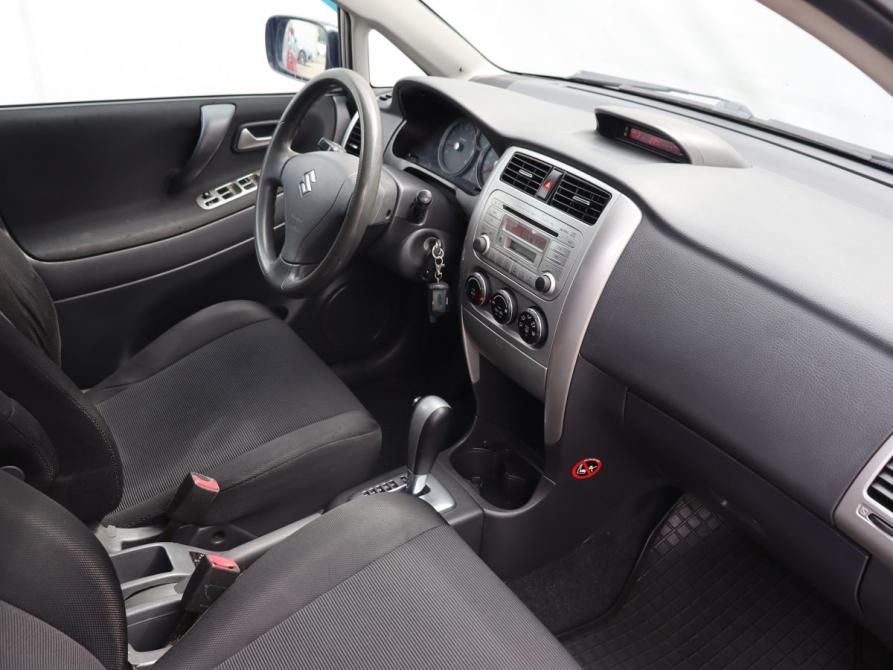 Suzuki Liana I Рестайлинг Москва  - изображение 10