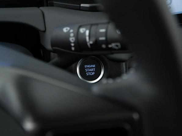 Toyota RAV4 VI (XA60) с пробегом 2026 года, цена 4 149 434 рубля, 15 км, внедорожник, Автокод Объявления