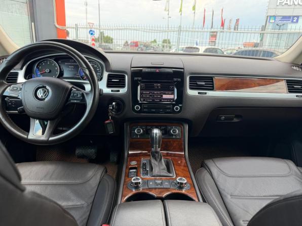 Volkswagen Touareg II с пробегом 2013 года, цена 2 300 000 рублей, 198980 км, внедорожник, Автокод Объявления