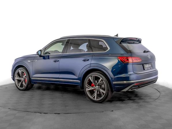 Volkswagen Touareg III с пробегом 2022 года, цена 7 600 000 рублей, 39500 км, внедорожник, Автокод Объявления