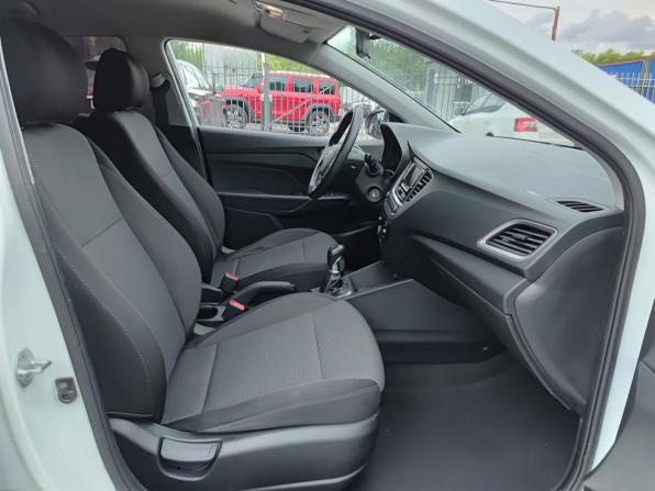 Hyundai Solaris II с пробегом 2018 года, цена 1 250 000 рублей, 84120 км, седан, Автокод Объявления