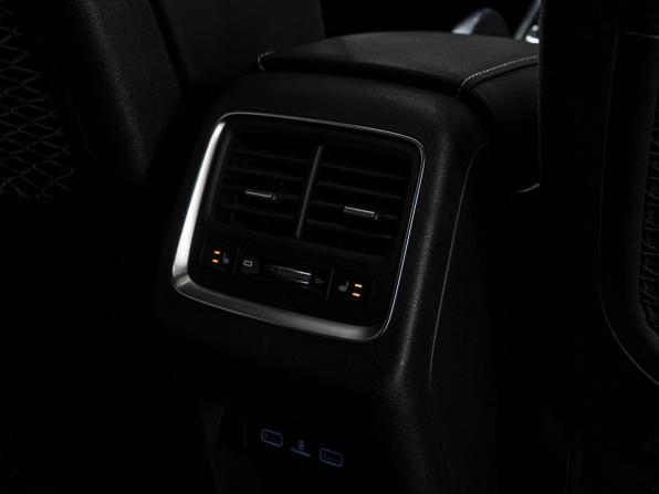 Geely Atlas Pro с пробегом 2023 года, цена 2 080 000 рублей, 27268 км, внедорожник, Автокод Объявления