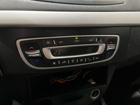 Renault Fluence I с пробегом 2012 года, цена 540 000 рублей, 325328 км, седан, Автокод Объявления