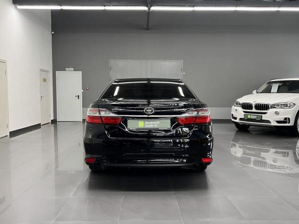 Toyota Camry VII (XV50) Рестайлинг с пробегом 2015 года, цена 1 645 000 рублей, 157635 км, седан, Автокод Объявления