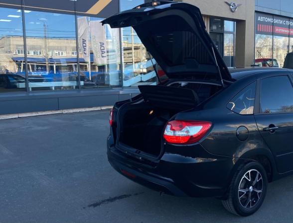 Lada (ВАЗ) Granta I Рестайлинг с пробегом 2023 года, цена 899 000 рублей, 45557 км, лифтбек, Автокод Объявления