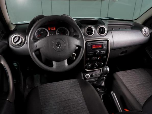 Renault Duster I с пробегом 2014 года, цена 1 079 000 рублей, 89299 км, внедорожник, Автокод Объявления