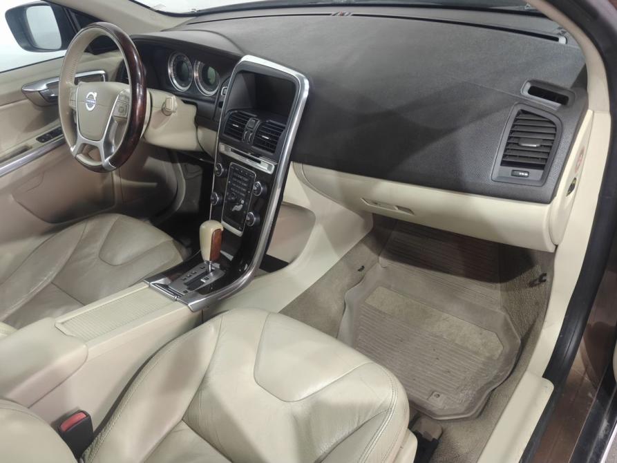 Volvo XC60 I Москва  - изображение 11