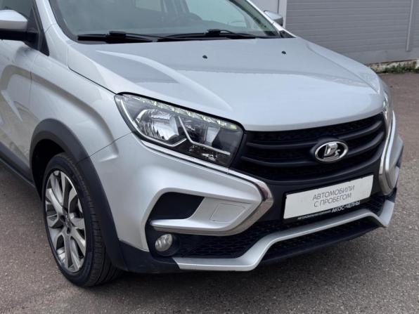 Lada (ВАЗ) XRAY I с пробегом 2018 года, цена 940 000 рублей, 128075 км, хэтчбек, Автокод Объявления